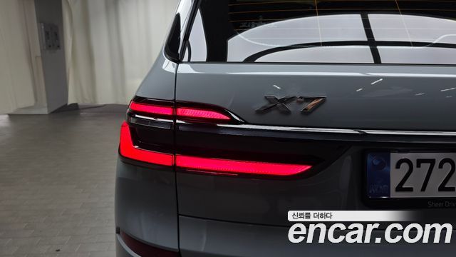 BMW X7 2025 — photo 9
