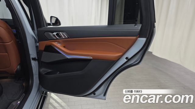 BMW X7 2025 — photo 15