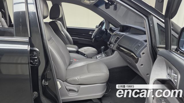 KG Mobility KORANDO 2016 — photo 17