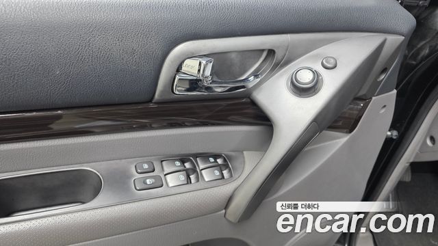 KG Mobility KORANDO 2016 — photo 28