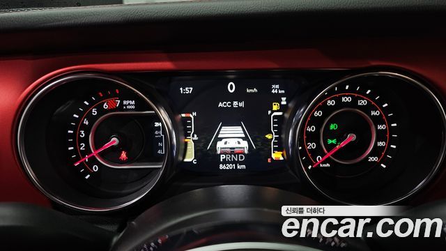 Jeep Wrangler 2021 — photo 8