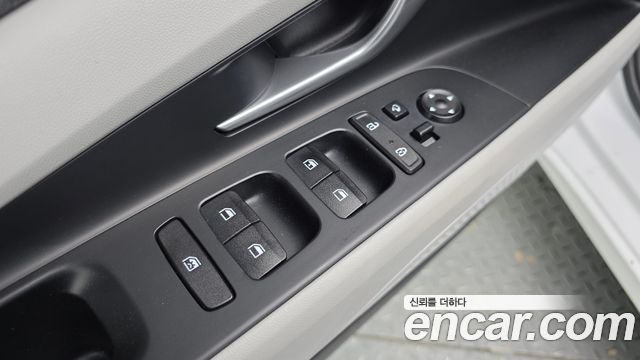 Hyundai AVANTE 2021 — photo 18