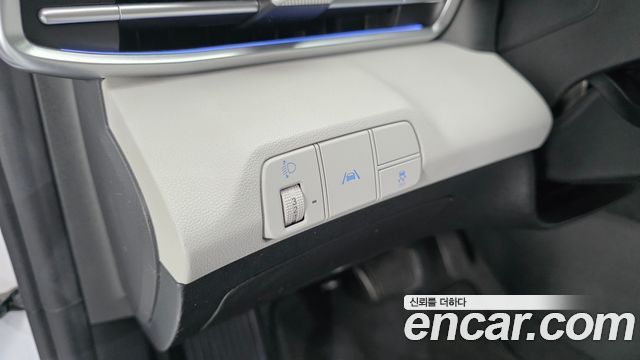 Hyundai AVANTE 2021 — photo 19