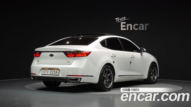 Kia K7 2016 — photo 2