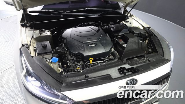 Kia K7 2016 — photo 6