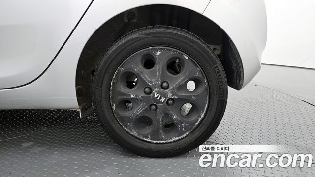 Kia morning 2012 — photo 7