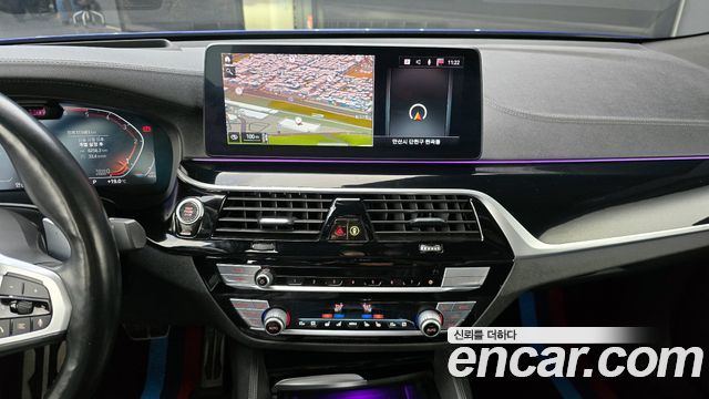 BMW Gran Turismo 2021 — photo 26