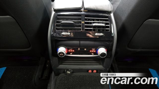 BMW Gran Turismo 2021 — photo 29