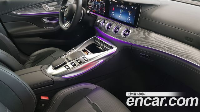 Mercedes-Benz AMG GT 2026 — photo 9