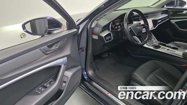 Audi A6 2021 — photo 12