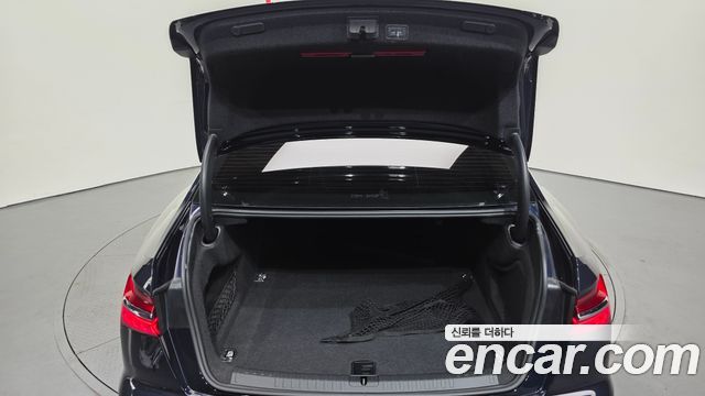 Audi A6 2021 — photo 20