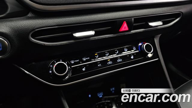 Hyundai Sonata 2020 — photo 19