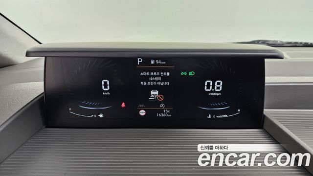 Hyundai Staria 2024 — photo 11