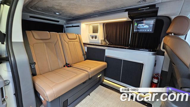 Hyundai Staria 2024 — photo 19