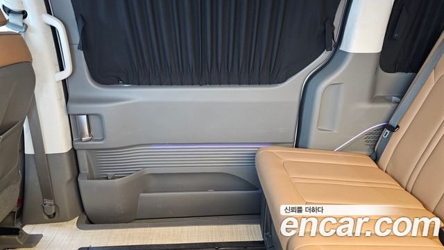 Hyundai Staria 2024 — photo 15