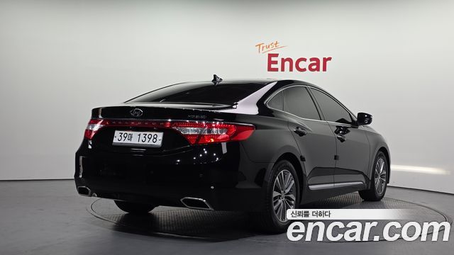 Hyundai Grandeur 2015 — photo 2