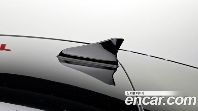 Hyundai AVANTE 2018 — photo 32
