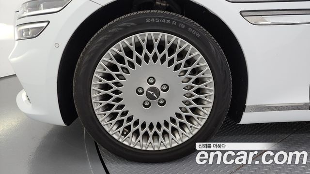 Genesis G80 2023 — photo 5