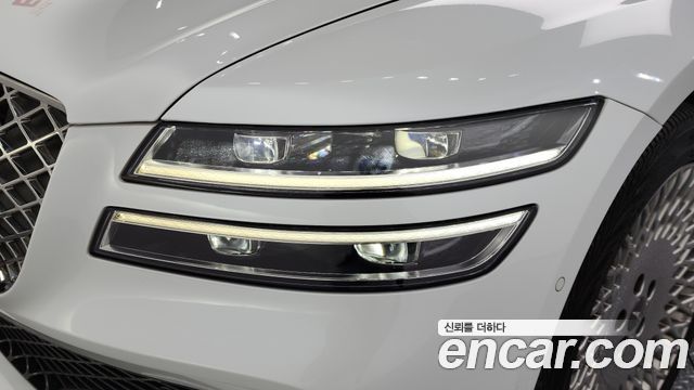 Genesis G80 2023 — photo 8