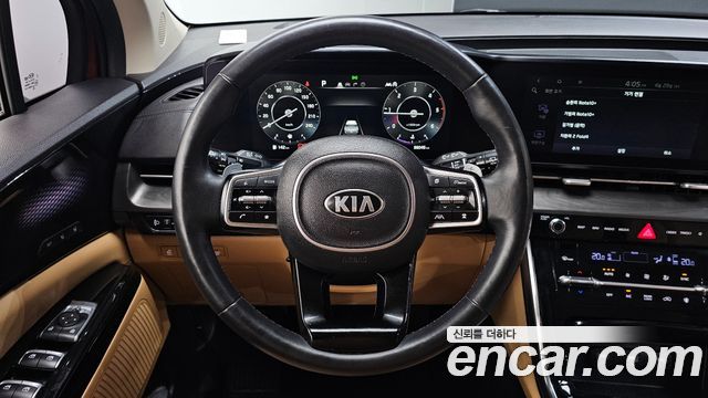 Kia Canival 2021 — photo 19