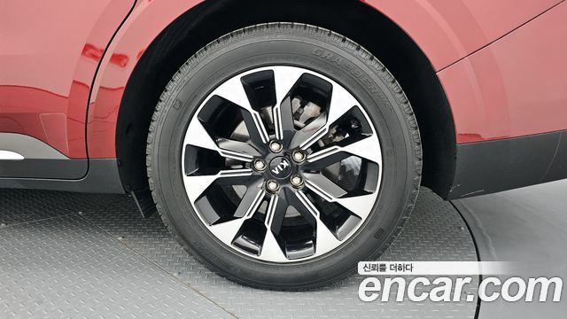 Kia Canival 2021 — photo 7