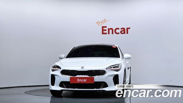 Kia Stinger 2018 — photo 3