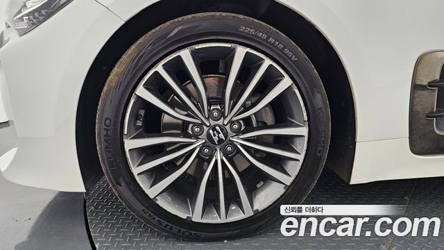 Kia Stinger 2018 — photo 5