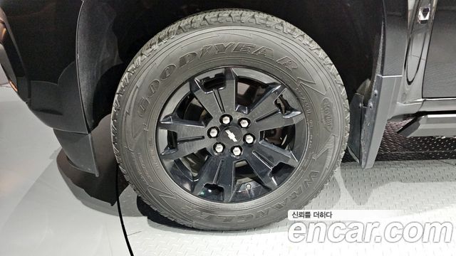 Chevrolet Korea Colorado 2022 — photo 5
