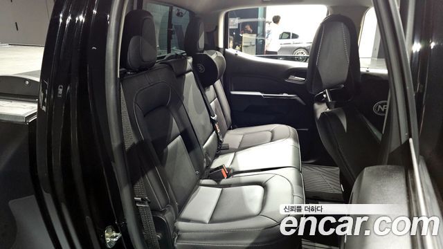 Chevrolet Korea Colorado 2022 — photo 17