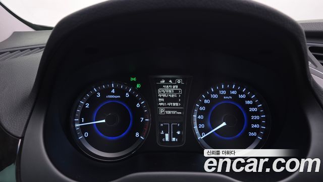 Hyundai Grandeur 2015 — photo 8