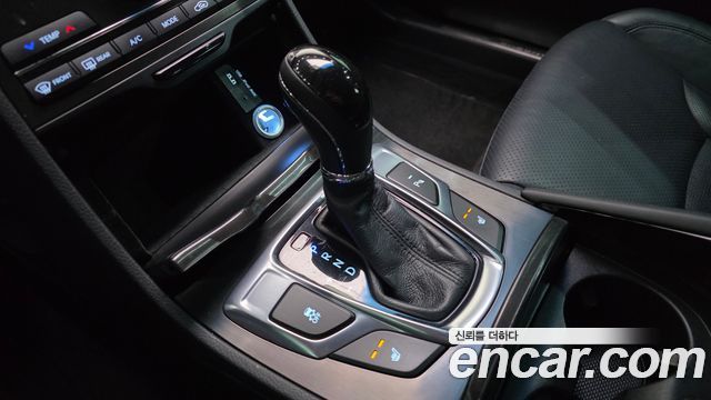 Hyundai Grandeur 2015 — photo 9