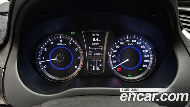 Hyundai Grandeur 2011 — photo 8