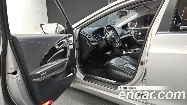 Hyundai Grandeur 2011 — photo 10