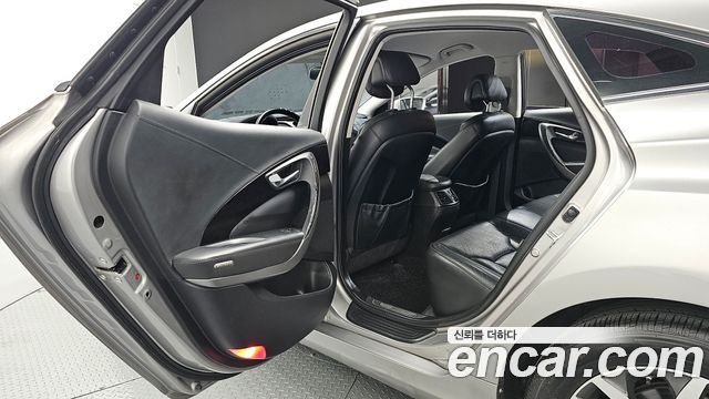 Hyundai Grandeur 2011 — photo 12