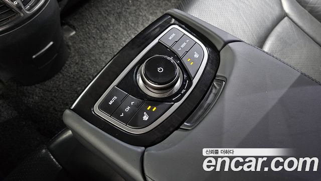 Hyundai Grandeur 2011 — photo 17