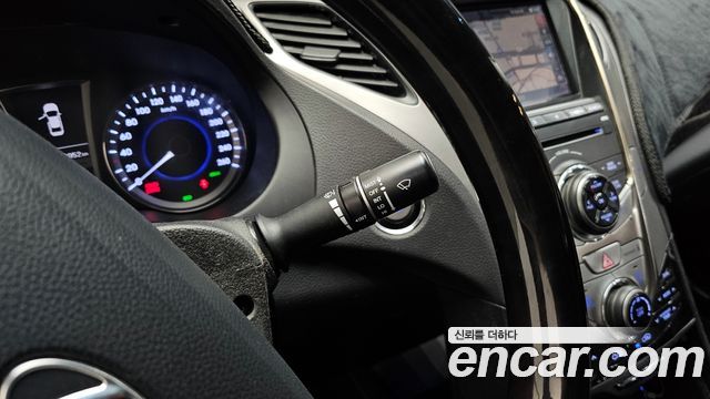 Hyundai Grandeur 2011 — photo 19