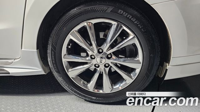 Kia Canival 2020 — photo 7