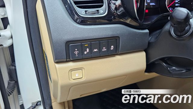 Kia Canival 2020 — photo 28
