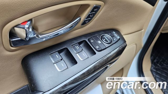 Kia Canival 2020 — photo 30