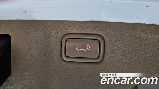 Kia Canival 2020 — photo 31