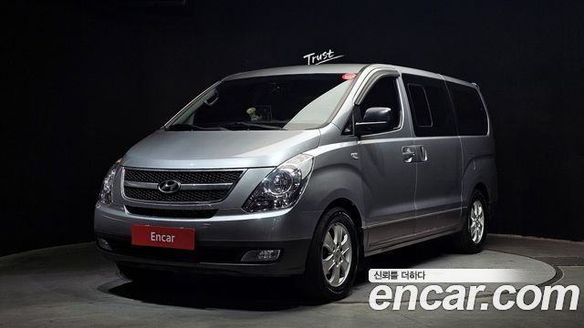 Hyundai Starex 2014 — photo 1