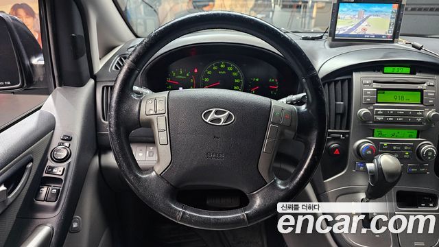 Hyundai Starex 2014 — photo 13