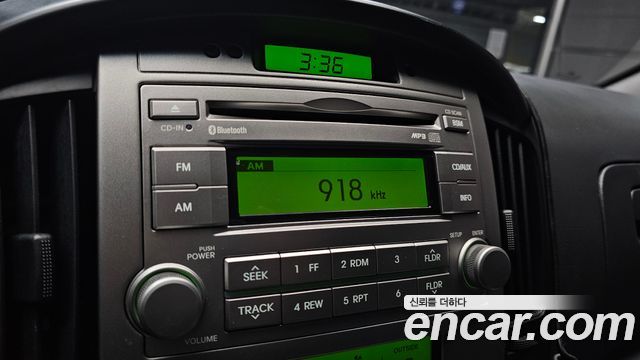 Hyundai Starex 2014 — photo 18