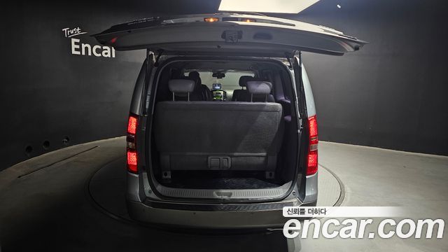 Hyundai Starex 2014 — photo 20