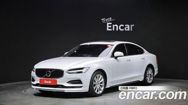 Volvo S90 2017 — photo 1