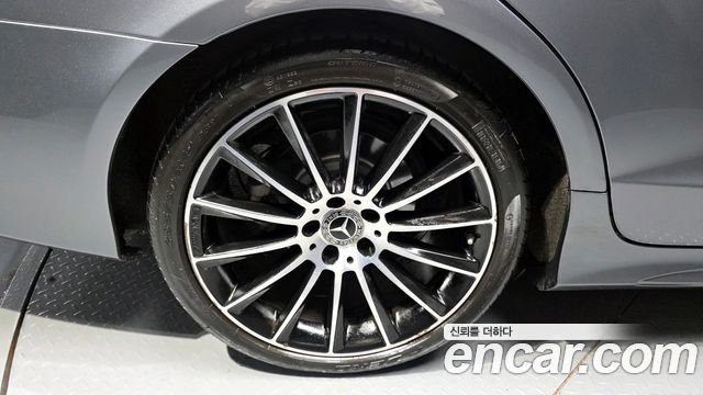 Mercedes-Benz CLS-Class 2017 — photo 5