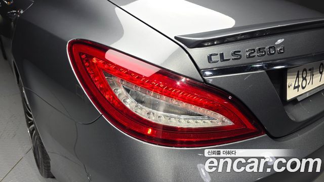 Mercedes-Benz CLS-Class 2017 — photo 9