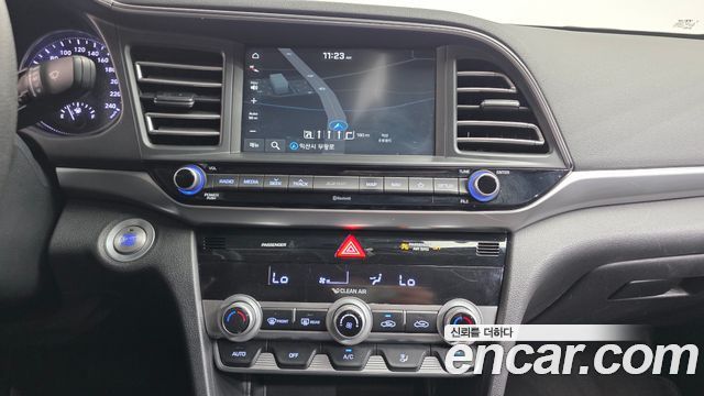 Hyundai AVANTE 2020 — photo 15