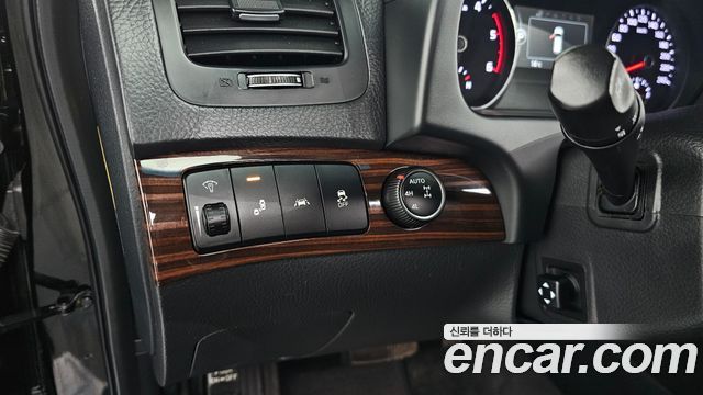 Kia Mohave 2018 — photo 19