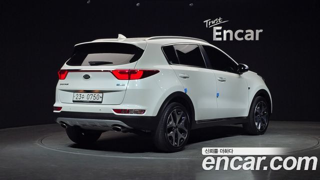 Kia Sportage 2016 — photo 2